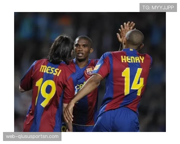 埃托奥本赛季高速前插助攻率提升明显压制对手防线表现优于同期锋线 peers